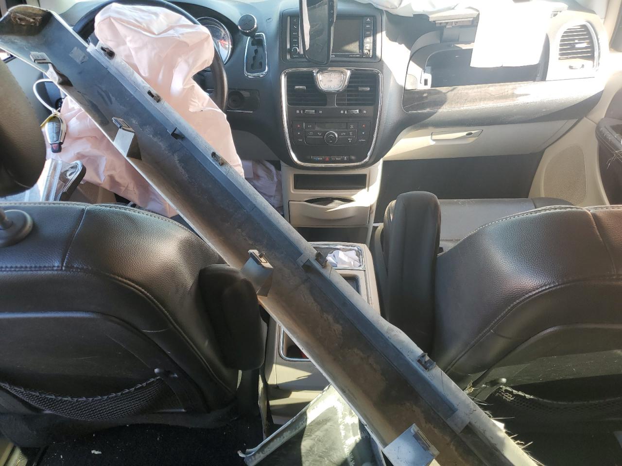 2013 Chrysler Town & Country Touring VIN: 2C4RC1BG8DR517900 Lot: 81232135