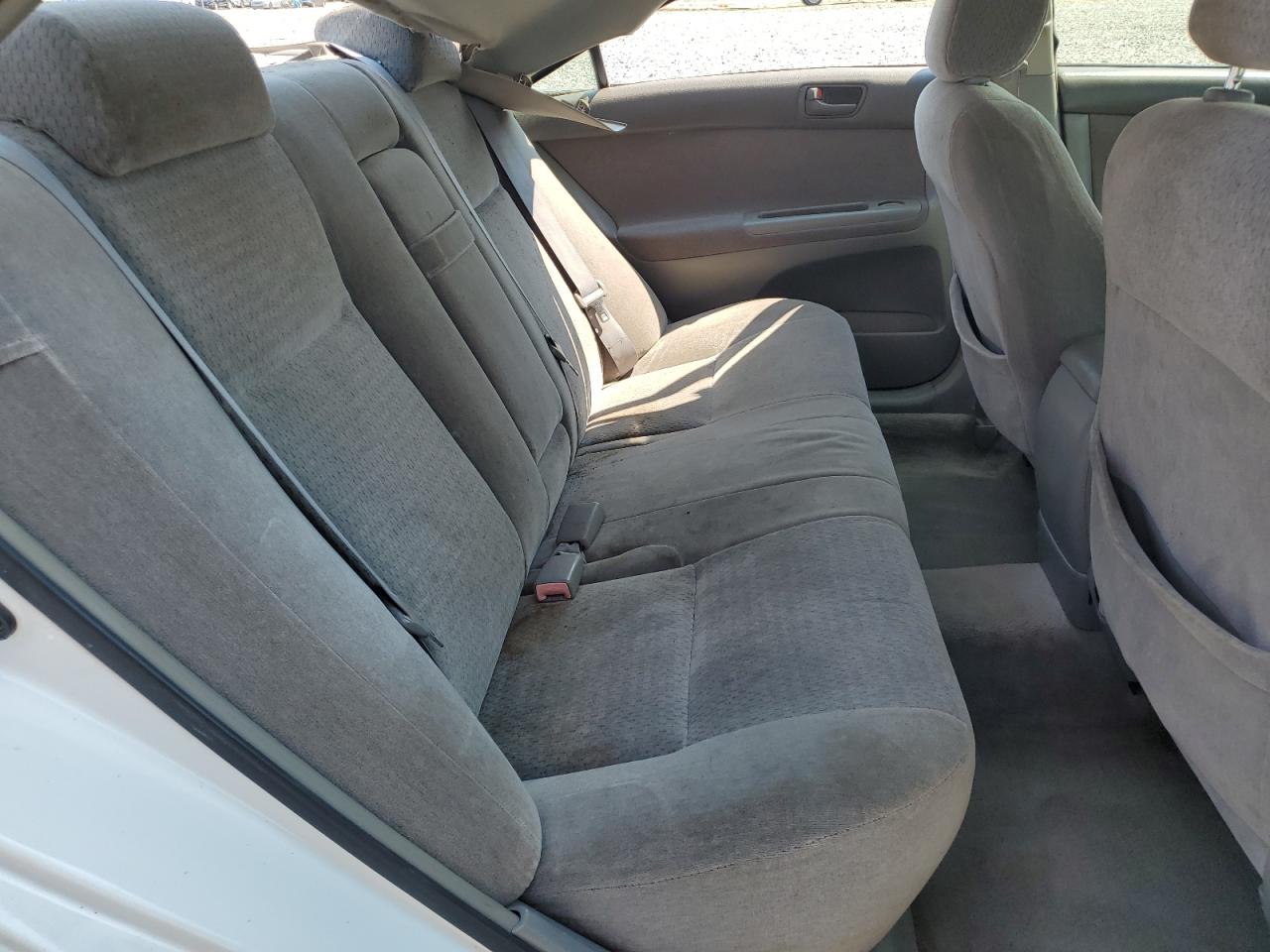 2003 Toyota Camry Le VIN: JTDBE32K930242025 Lot: 81544865