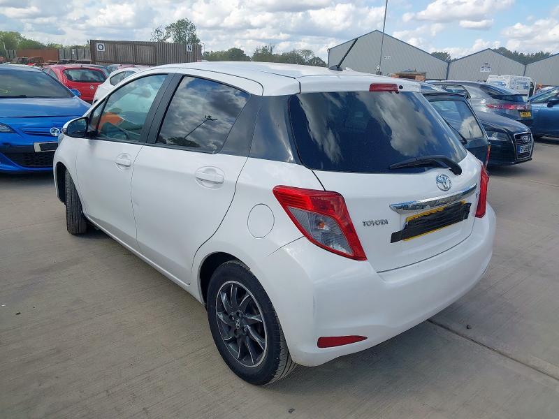 2013 TOYOTA YARIS EDITION VVT-I 