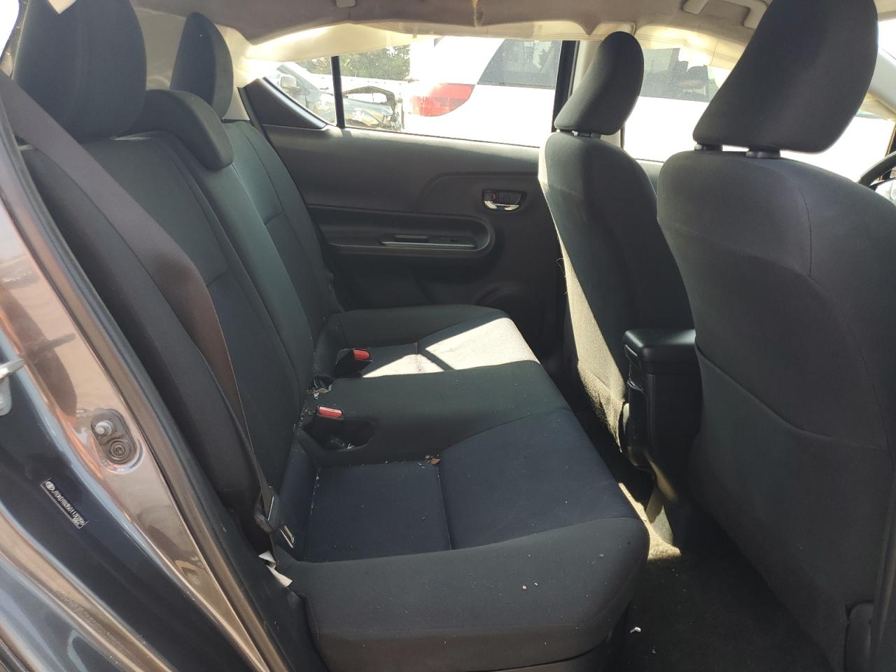 2016 Toyota Prius C VIN: JTDKDTB35G1130396 Lot: 80452205