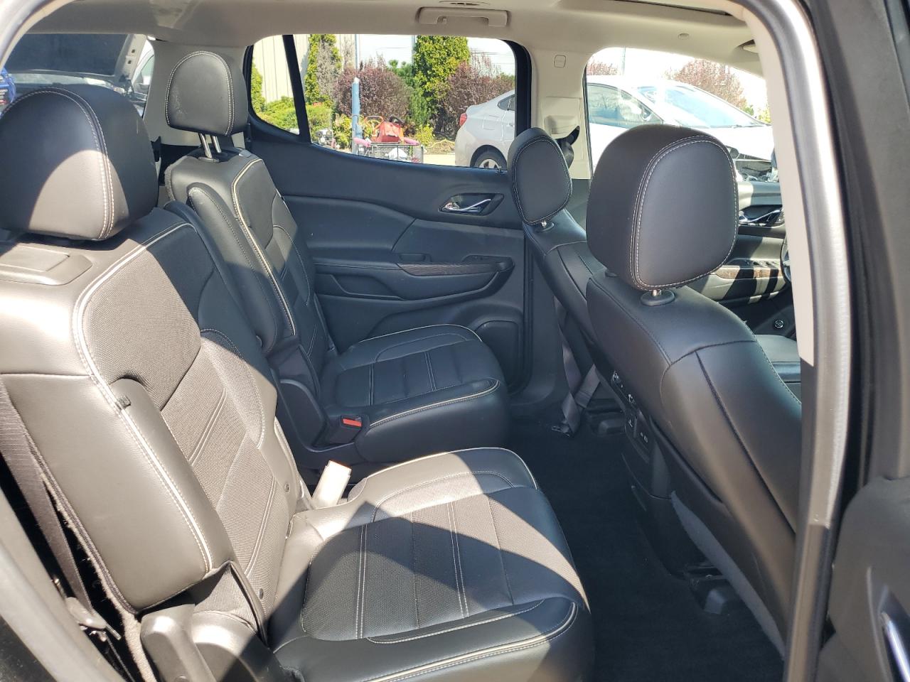 2020 GMC Acadia Denali VIN: 1GKKNXLS2LZ120239 Lot: 81208875