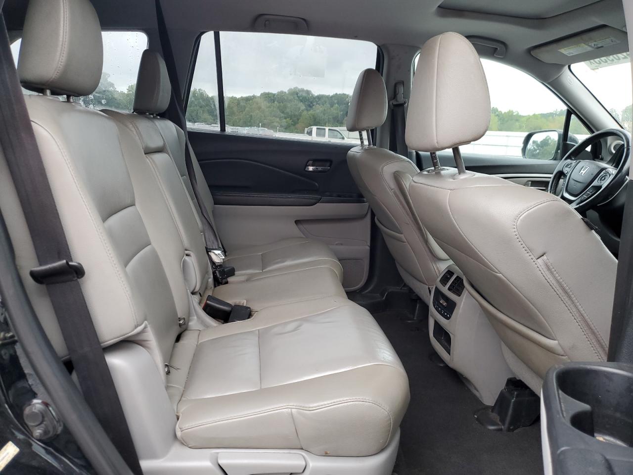 2016 Honda Pilot Exl VIN: 5FNYF5H50GB044381 Lot: 84420955
