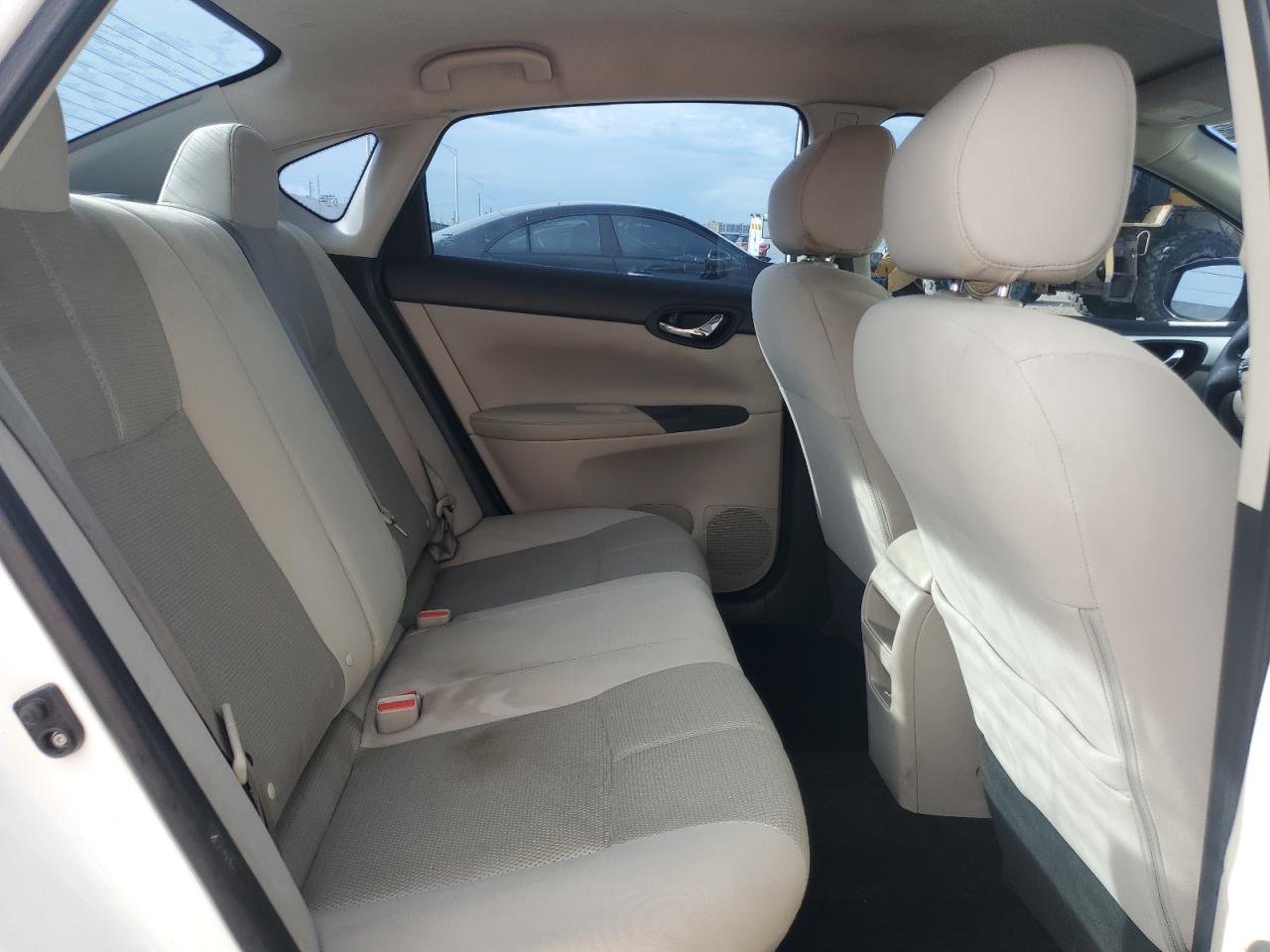 2016 Nissan Sentra S VIN: 3N1AB7AP3GY250533 Lot: 81030455