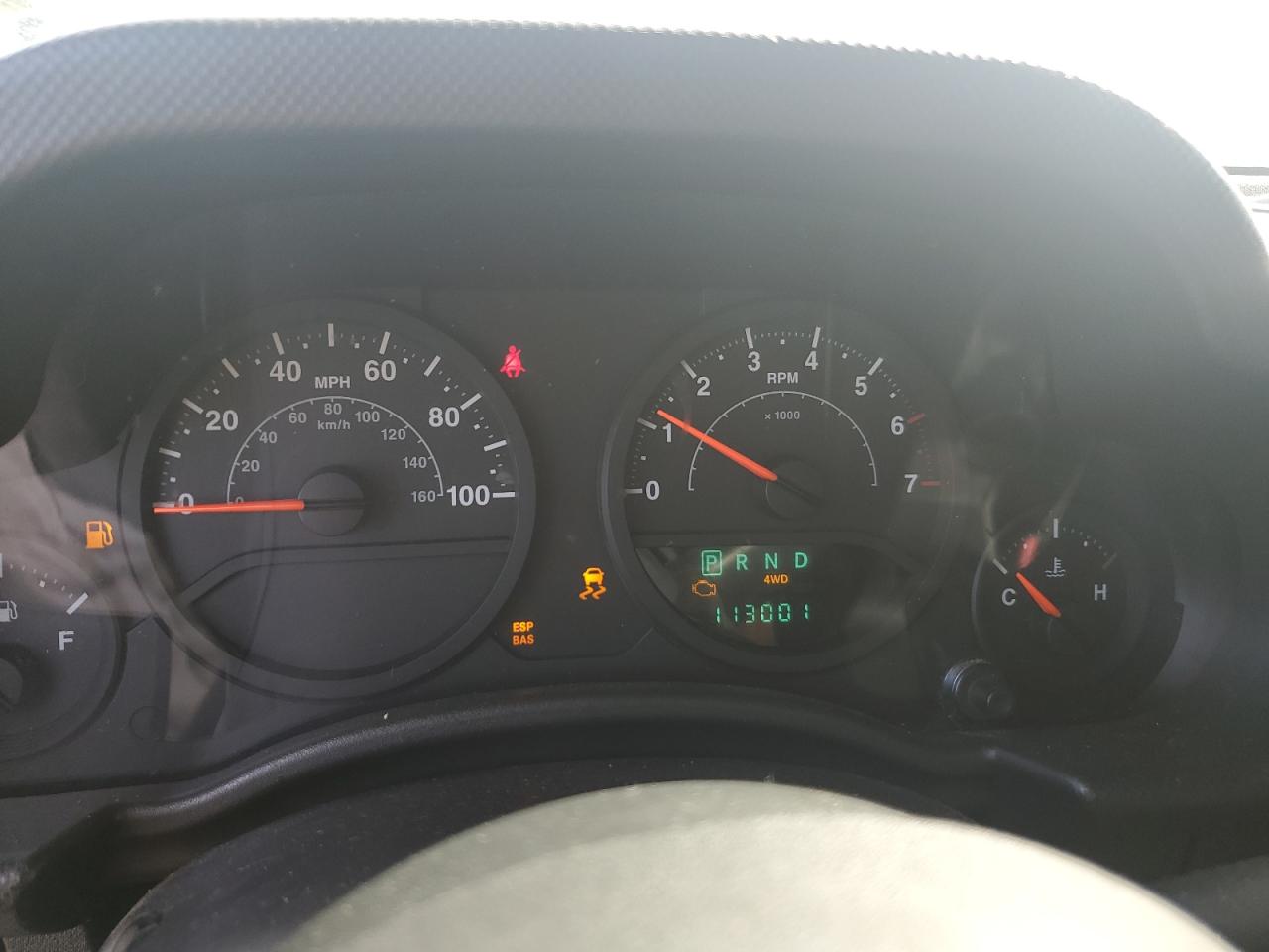 2007 Jeep Wrangler X VIN: 1J4FA24117L217338 Lot: 84037325