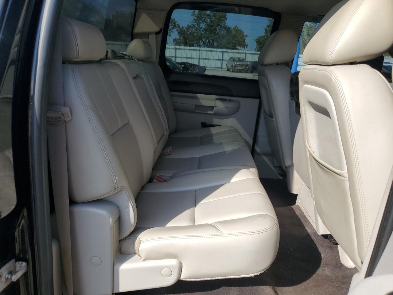 2011 Chevrolet Silverado C1500 Lt VIN: 3GCPCSE33BG100001 Lot: 71956795