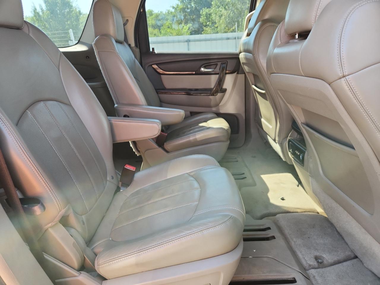 2013 GMC Acadia Denali VIN: 1GKKRTKD2DJ185110 Lot: 71599695