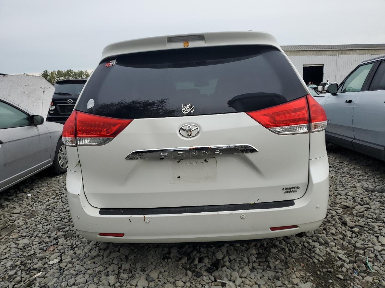 2011 Toyota Sienna Xle VIN: 5TDDK3DC6BS013515 Lot: 84168845