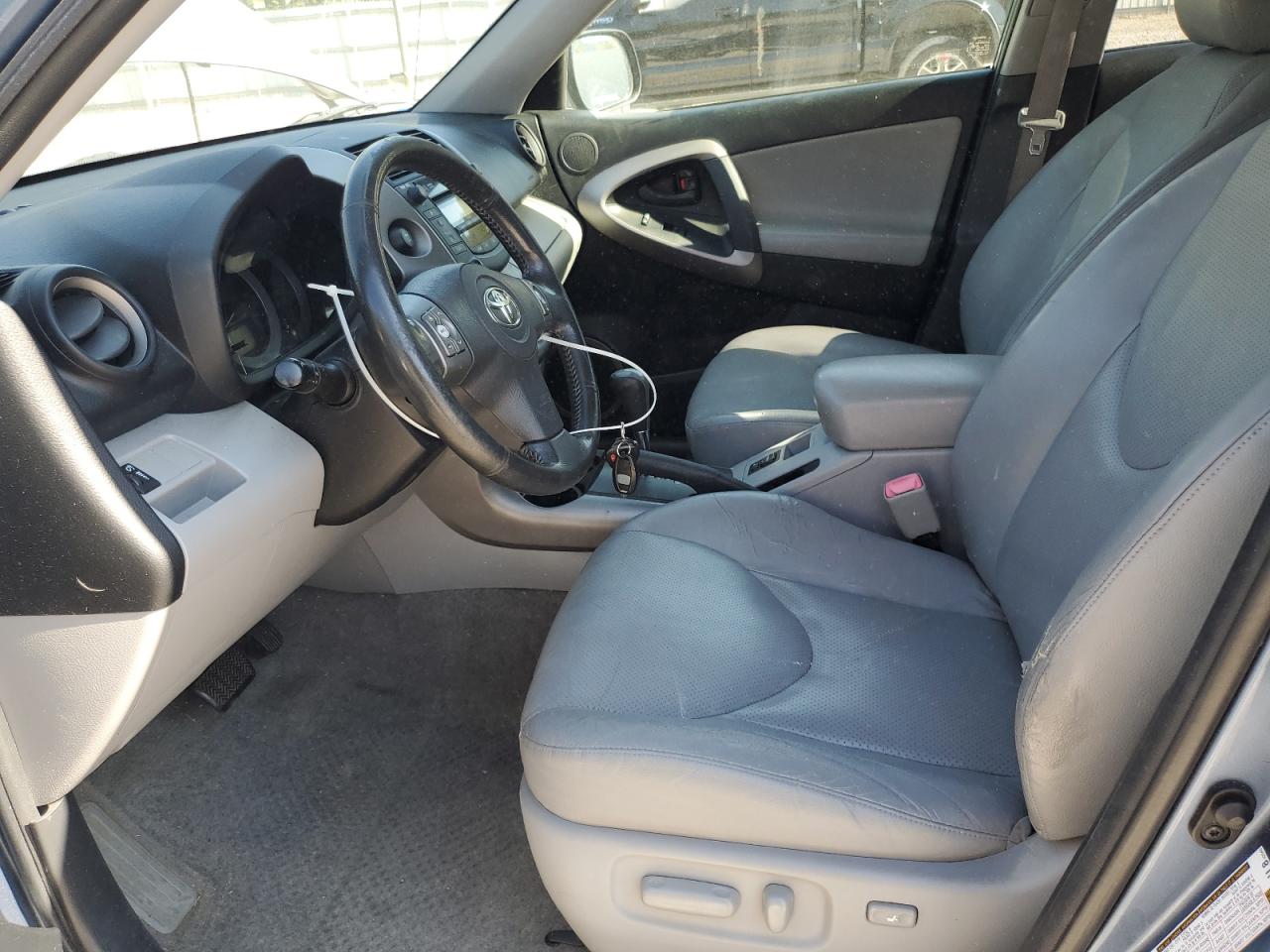 2008 Toyota Rav4 Limited VIN: JTMBD31V086082507 Lot: 81391865