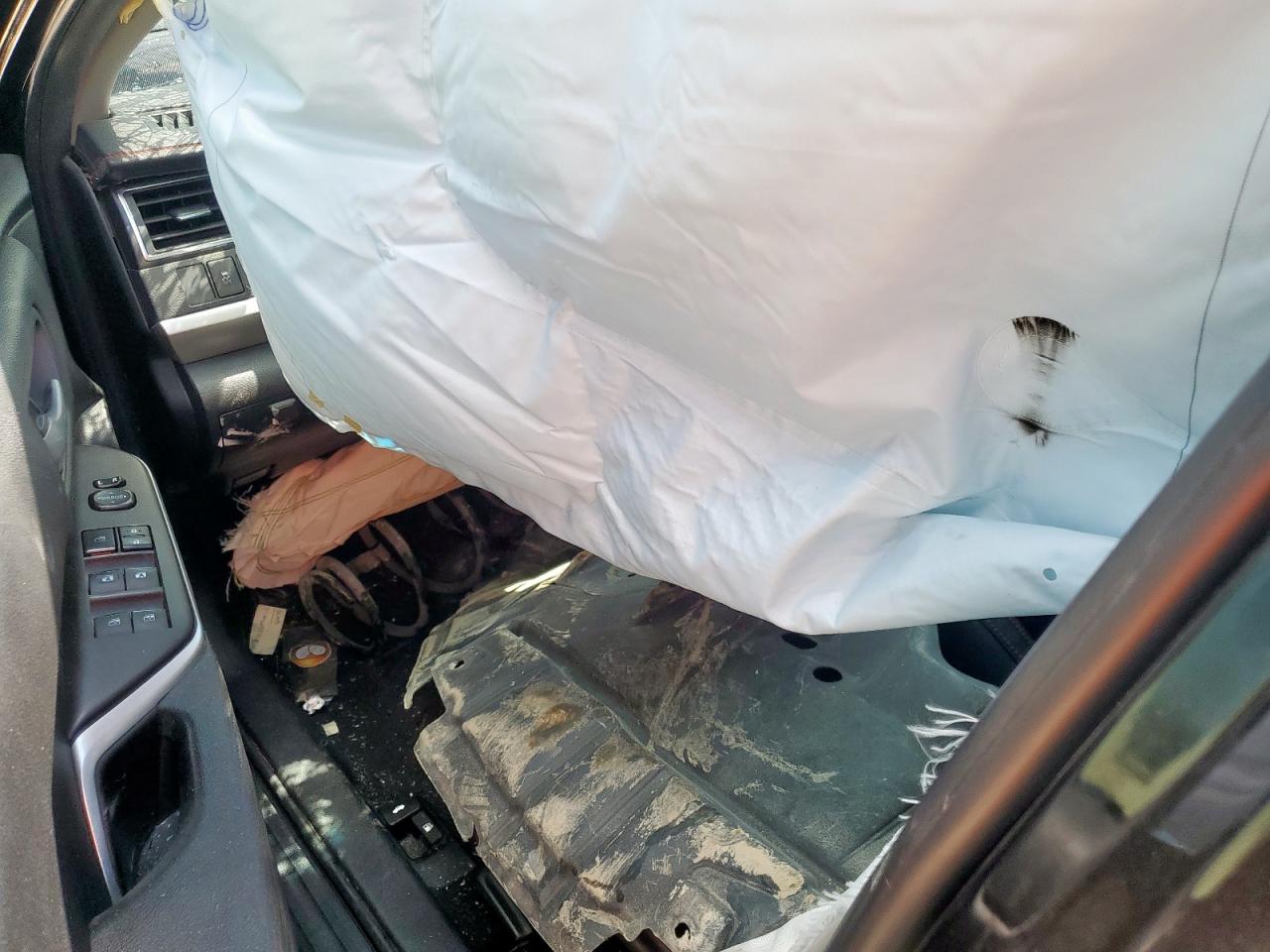 2017 Toyota Camry Le VIN: 4T1BF1FK3HU452496 Lot: 84758025