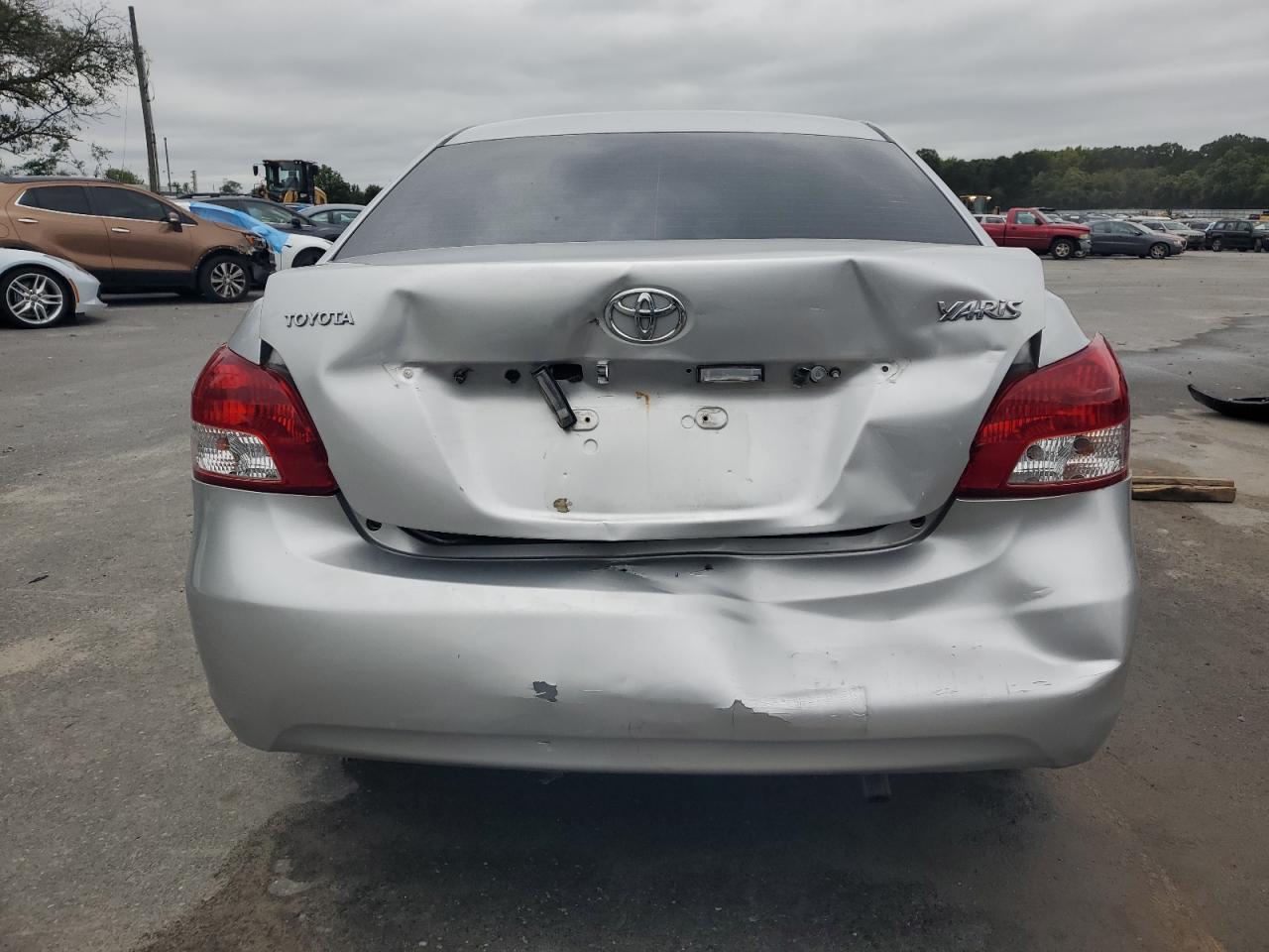 2009 Toyota Yaris VIN: JTDBT903791323726 Lot: 80053855