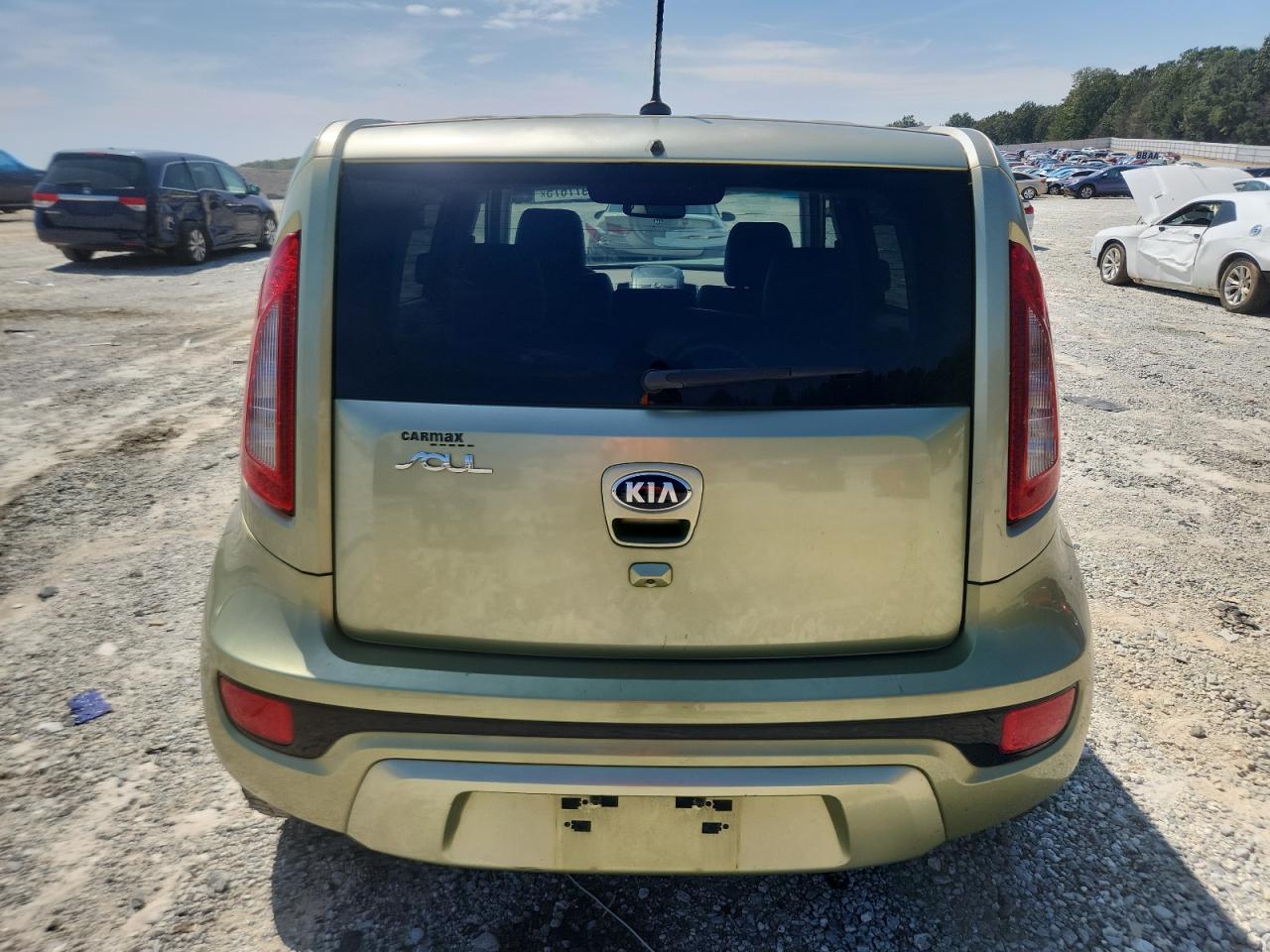 2013 Kia Soul + VIN: KNDJT2A66D7517715 Lot: 71977675