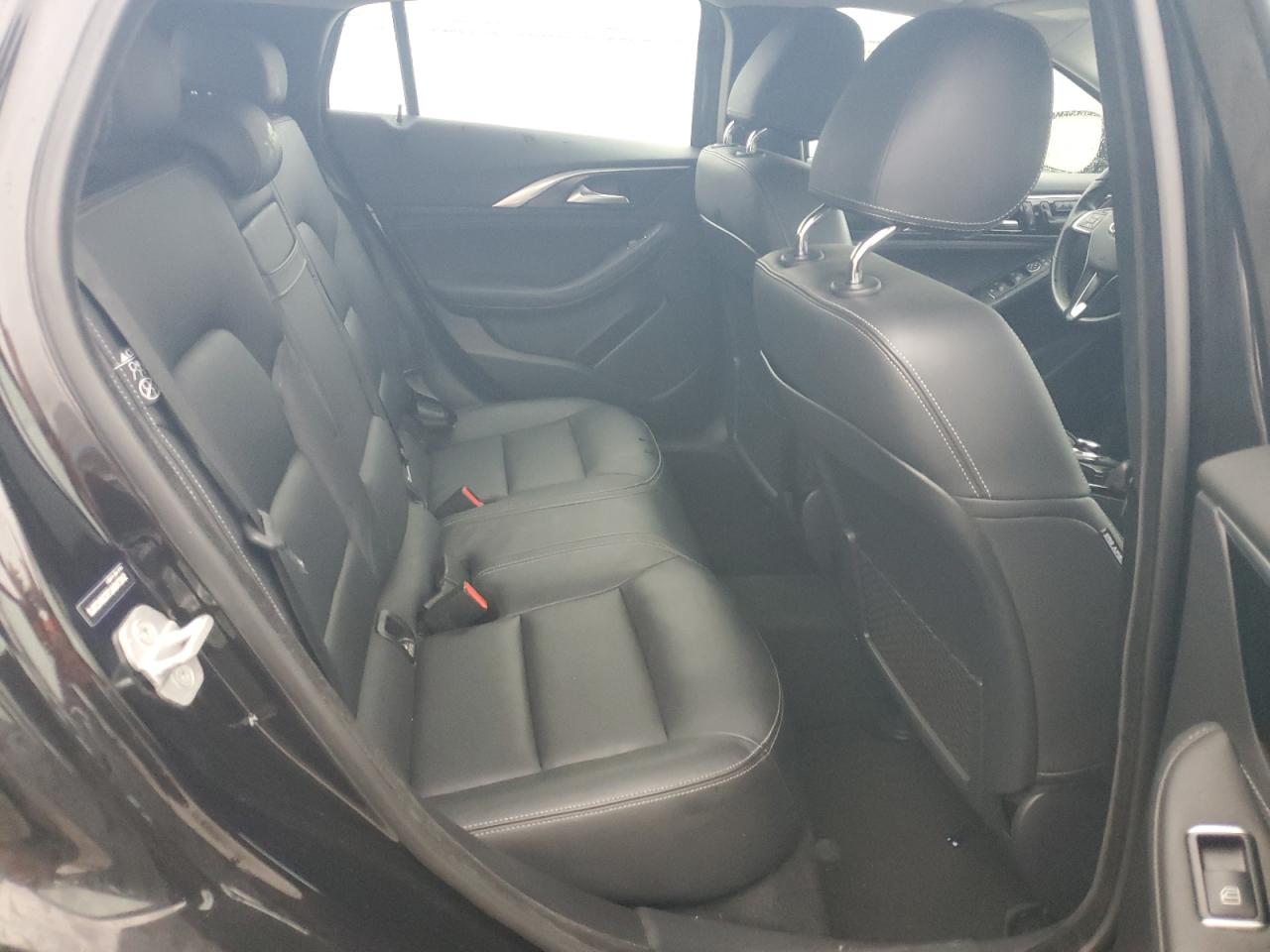 2018 Infiniti Qx30 Base VIN: SJKCH5CR7JA047242 Lot: 83955045