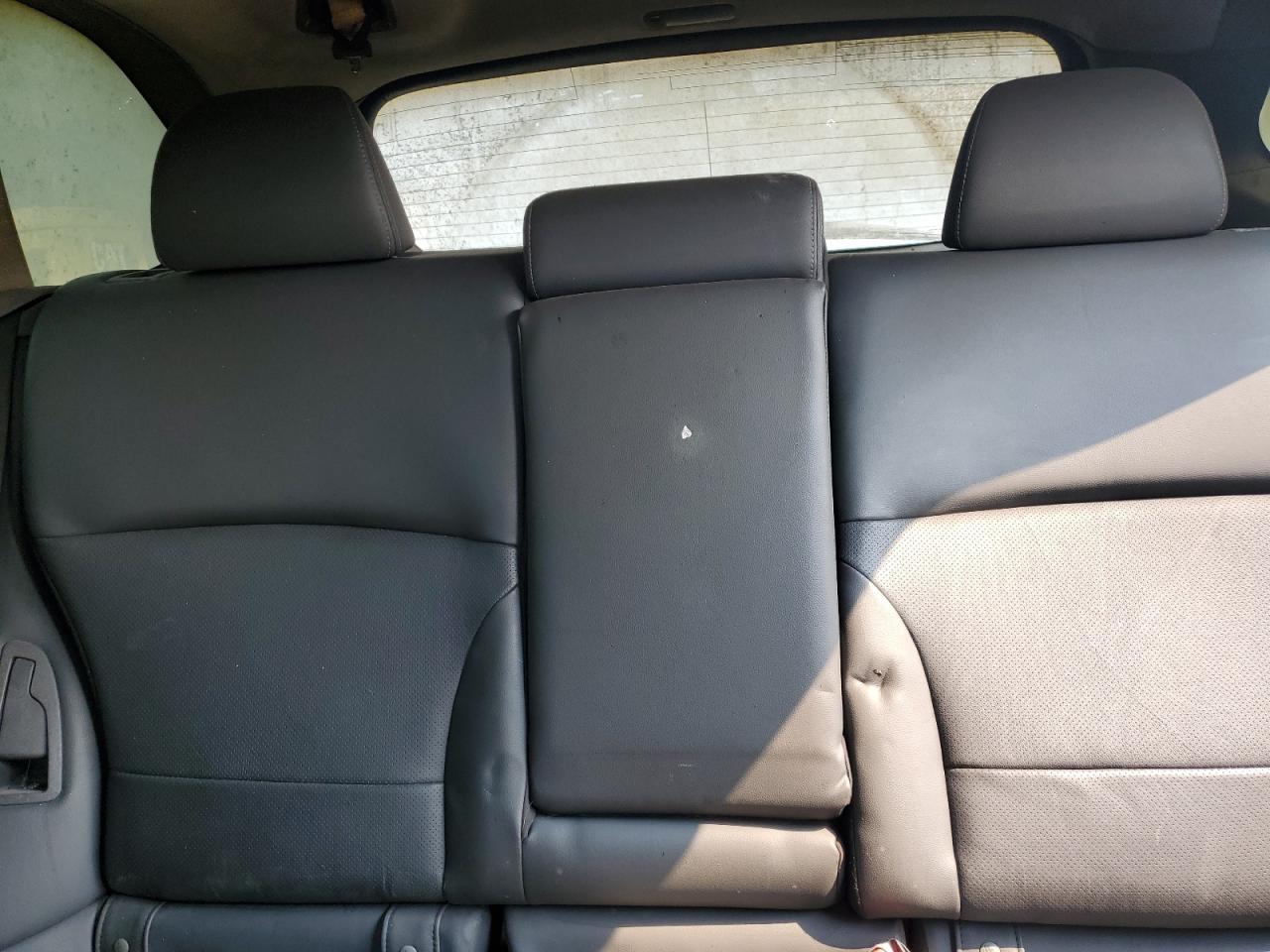 2016 Subaru Outback 3.6R Limited VIN: 4S4BSEJC6G3258553 Lot: 71720365