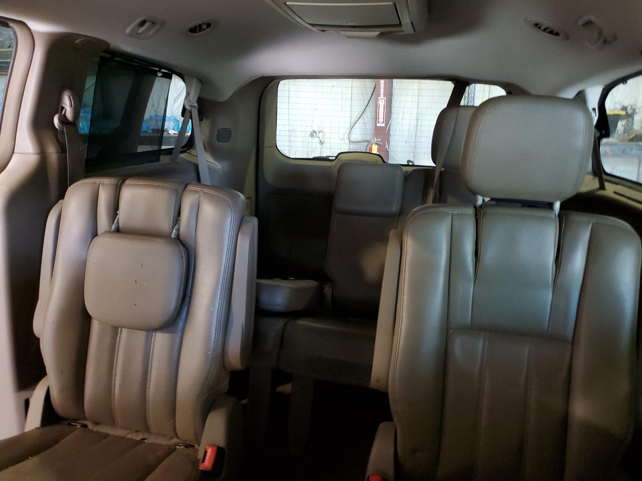 2012 Chrysler Town & Country Touring L VIN: 2C4RC1CG0CR138113 Lot: 81770605