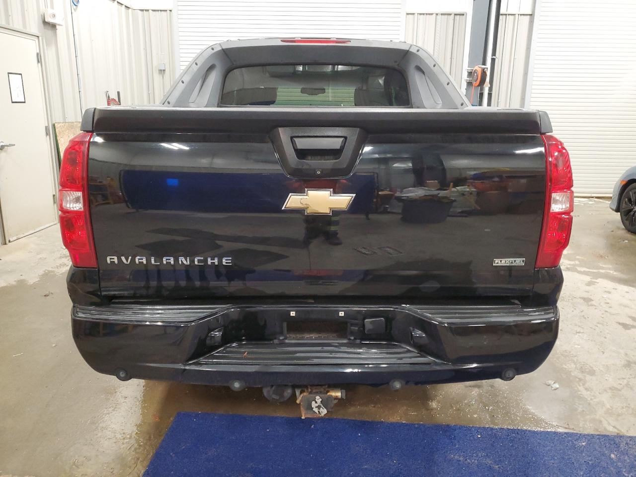 2011 Chevrolet Avalanche Lt VIN: 3GNTKFE37BG261726 Lot: 82093155