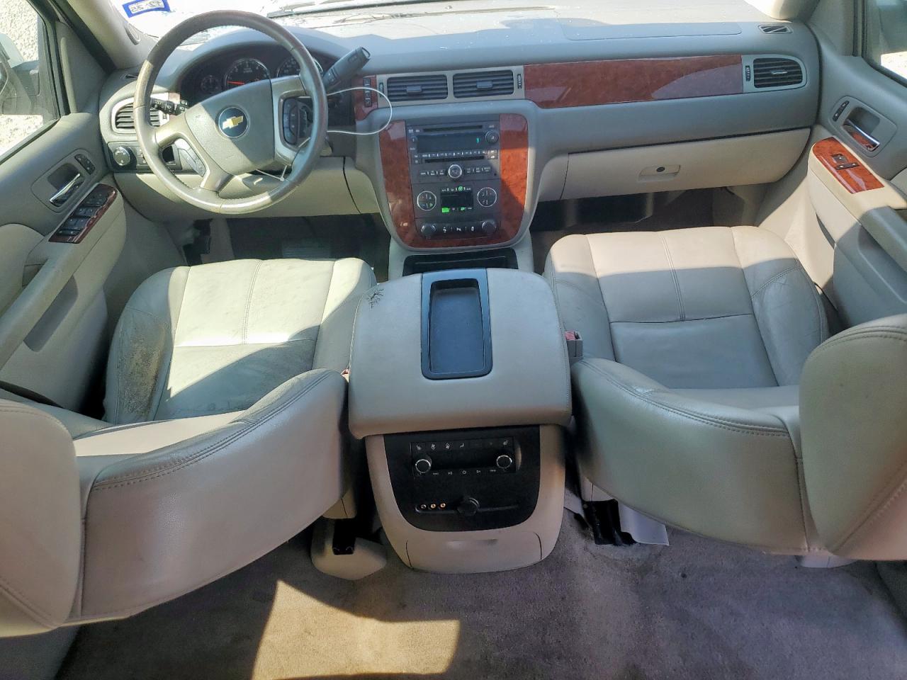 2013 Chevrolet Tahoe C1500 Lt VIN: 1GNSCBE06DR103842 Lot: 84603225