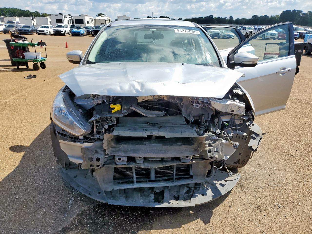 2018 Ford Focus Titanium VIN: 1FADP3N28JL233140 Lot: 84275095