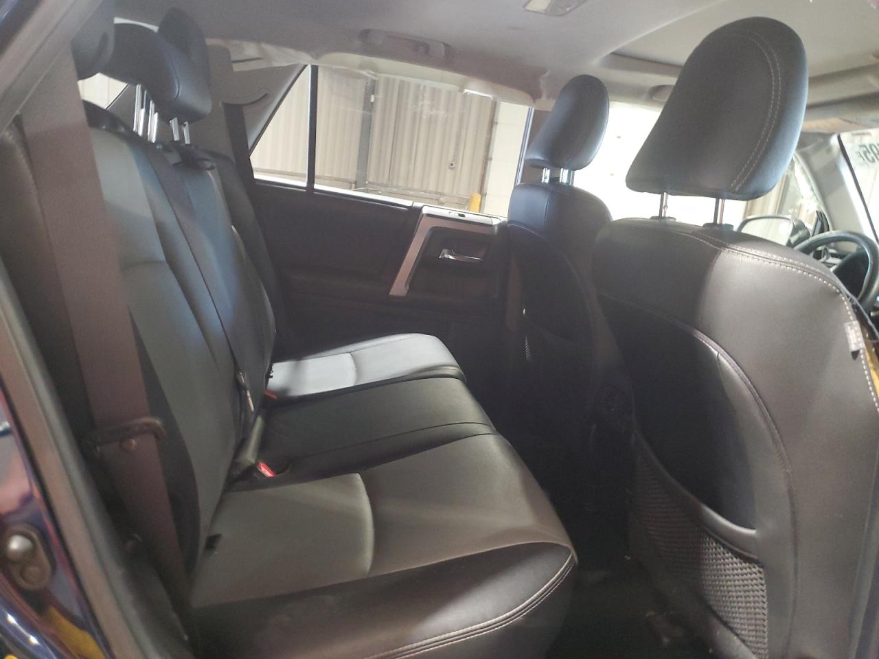 2019 Toyota 4Runner Sr5/Sr5 Premium VIN: JTEBU5JR2K5682565 Lot: 80557795