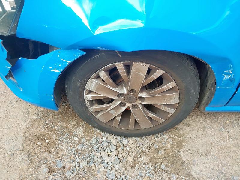 2015 VOLKSWAGEN POLO SE 