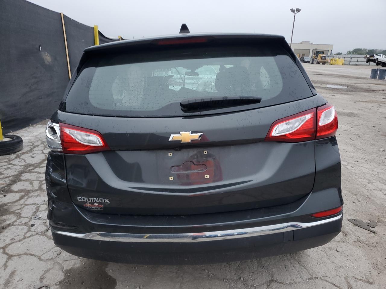 2018 Chevrolet Equinox Ls VIN: 2GNAXHEV6J6200092 Lot: 81810435