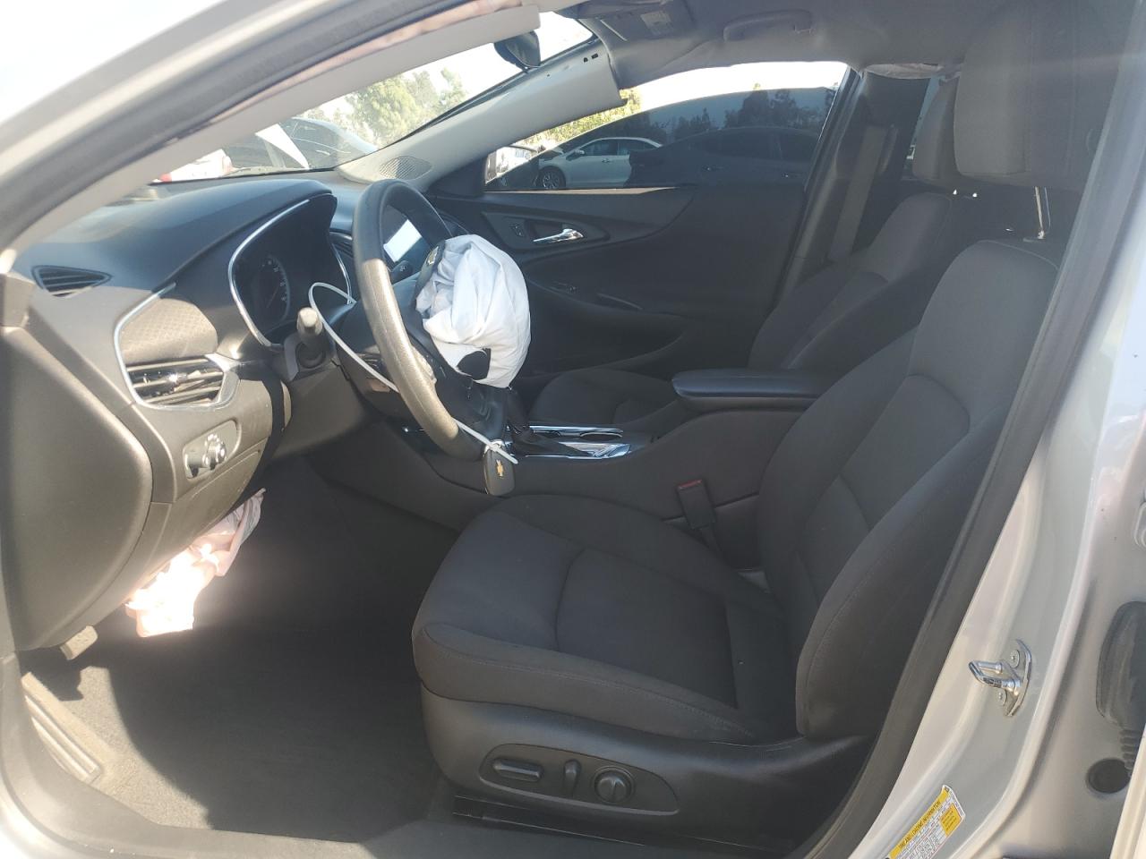 2019 Chevrolet Malibu Lt VIN: 1G1ZD5ST1KF189363 Lot: 81119935