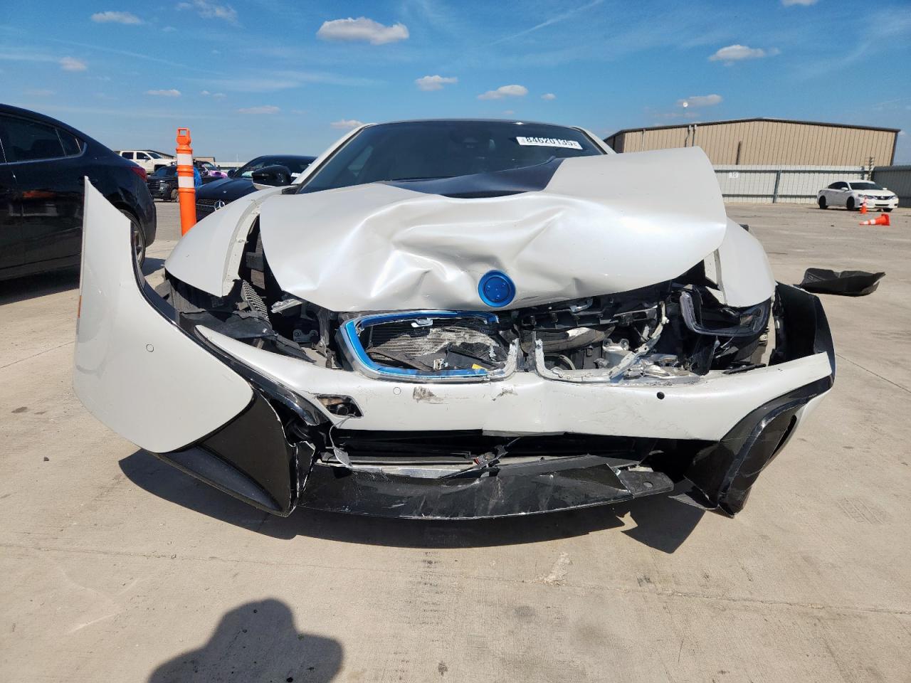 Фото: WBY2Z2C56FV391411