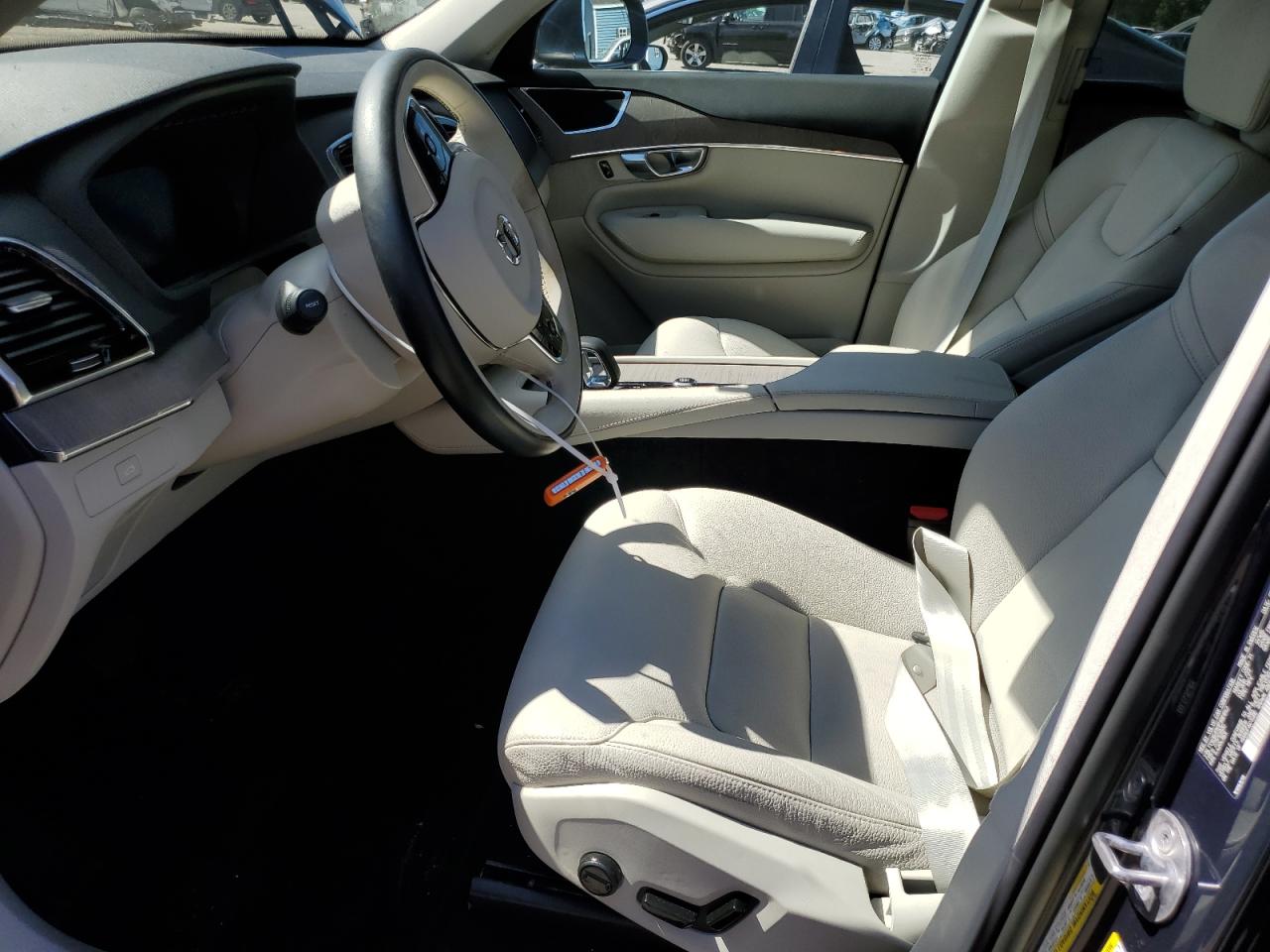 2023 Volvo Xc90 Plus VIN: YV4062PN1P1981842 Lot: 71042545