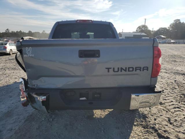  TOYOTA TUNDRA 2018 Серый