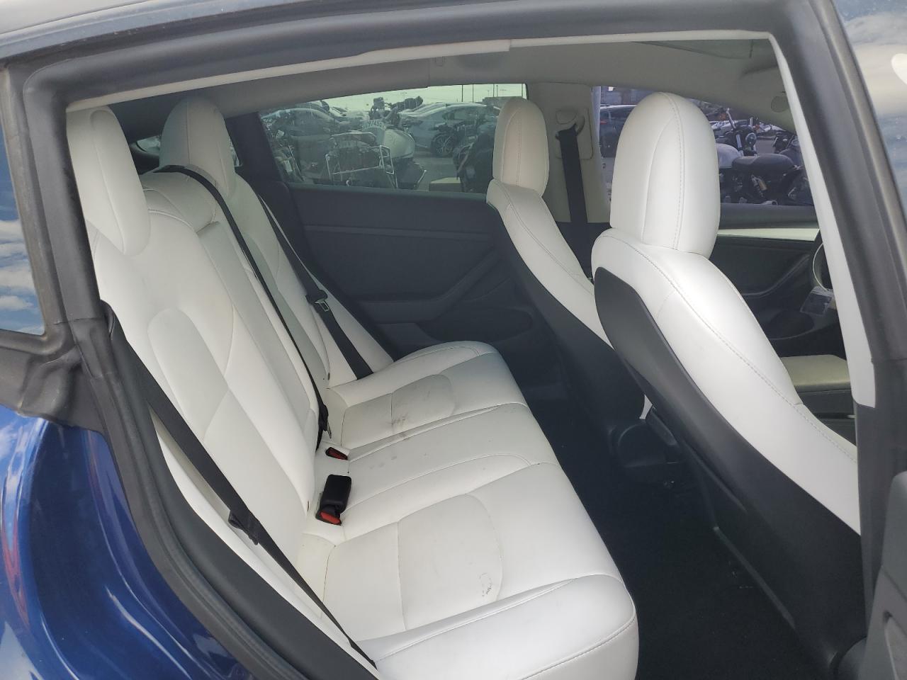 2022 Tesla Model 3 VIN: 5YJ3E1EB3NF135741 Lot: 83811305