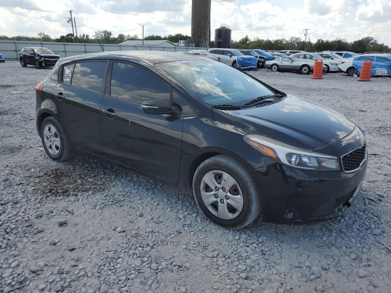 2017 Kia Forte Lx VIN: KNAFK5A84H5719902 Lot: 81510825