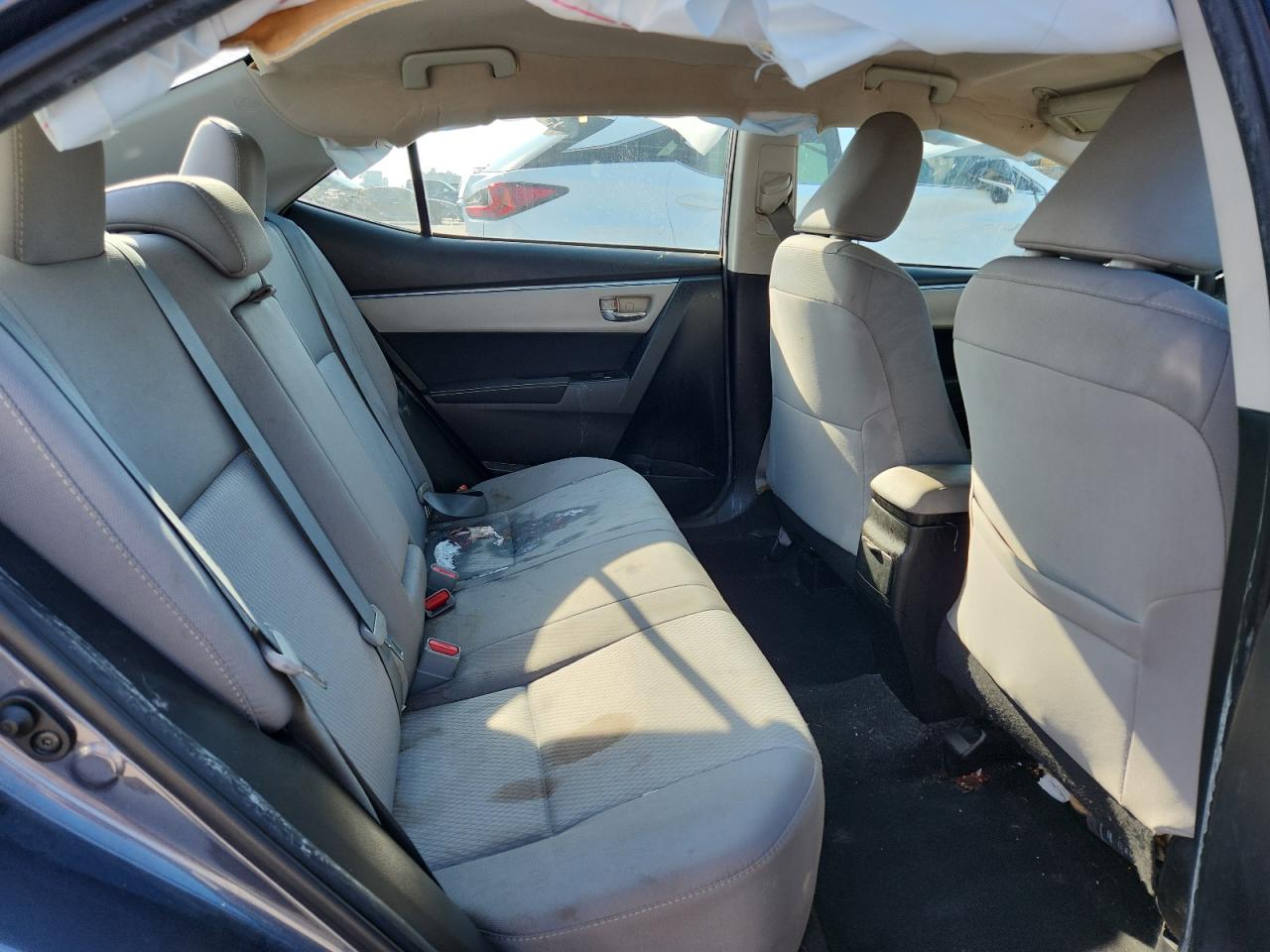 2016 Toyota Corolla L VIN: 5YFBURHE4GP563683 Lot: 84283935