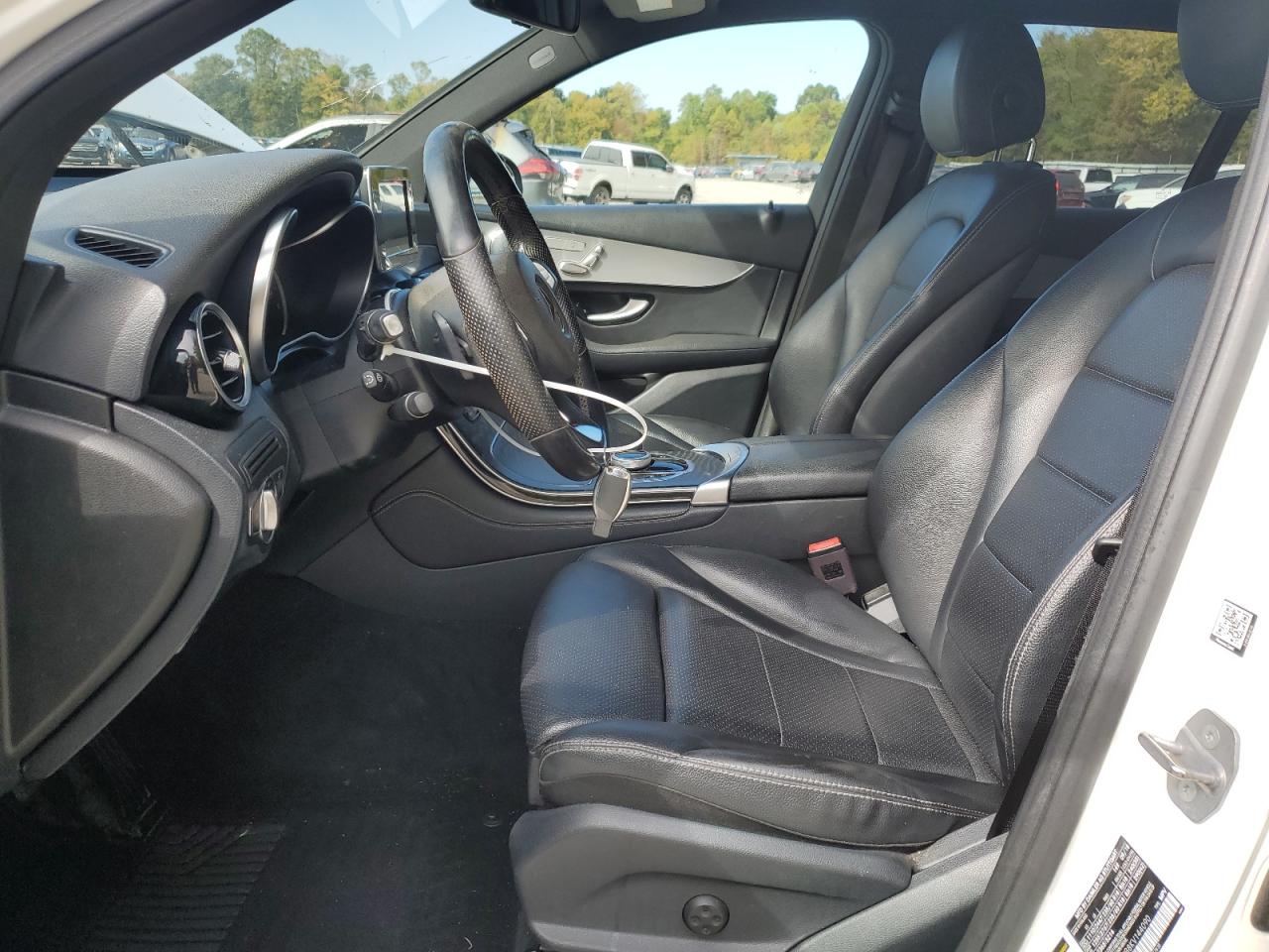 2019 Mercedes-Benz Glc 300 4Matic VIN: WDC0G4KB8KV144090 Lot: 81230805