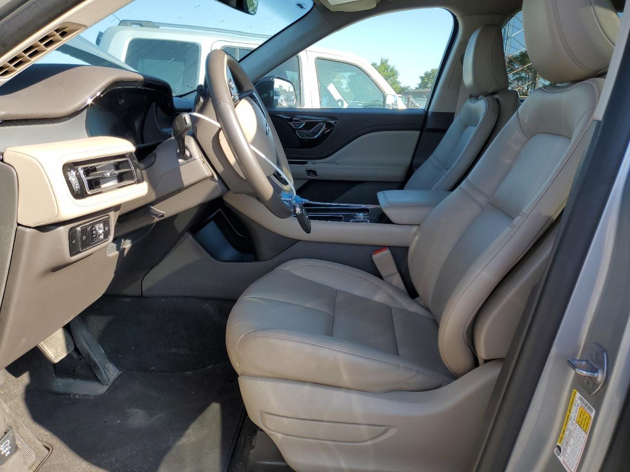 2023 Lincoln Aviator VIN: 5LM5J6XC4PGL21622 Lot: 70502105