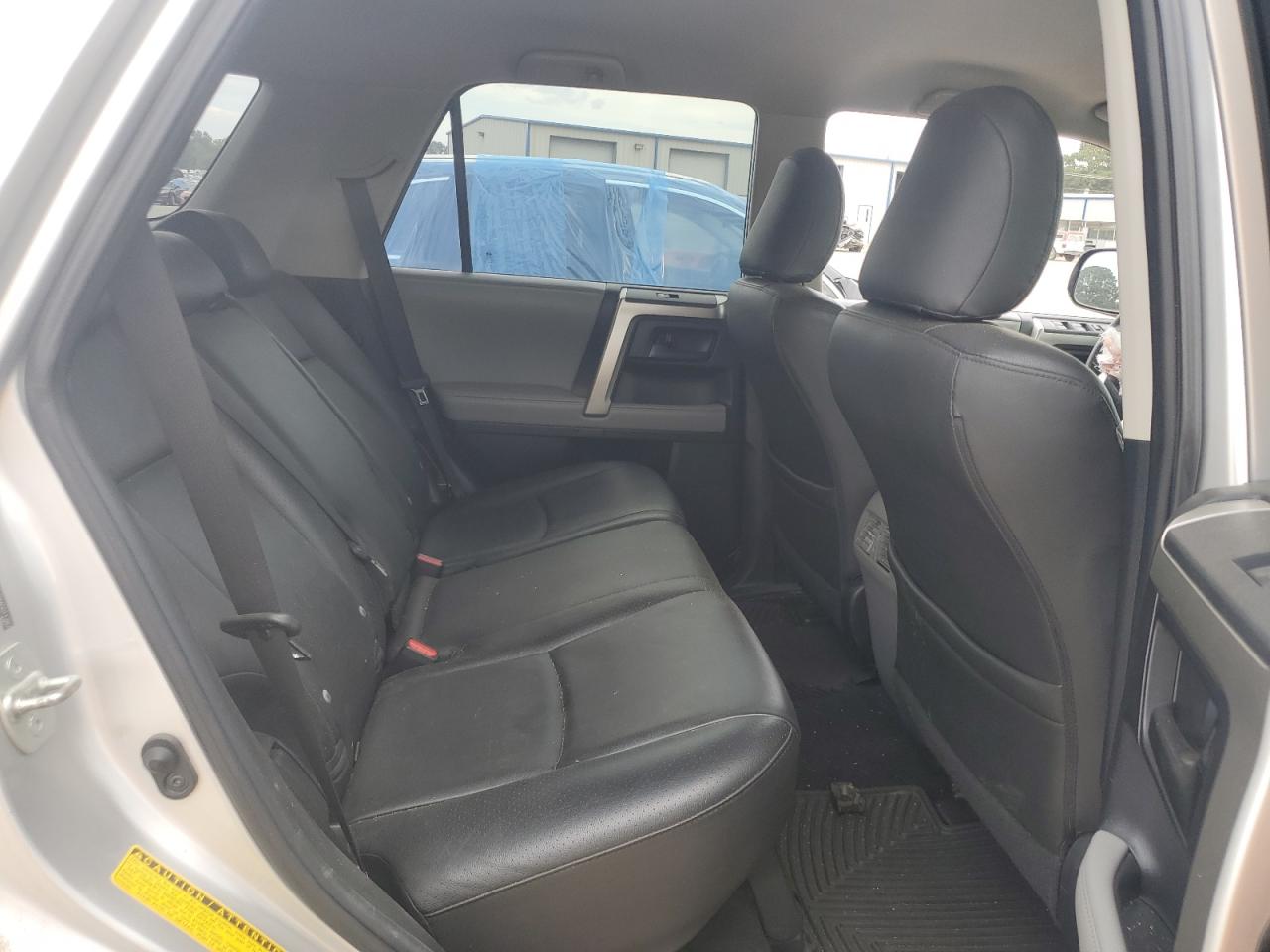 2010 Toyota 4Runner Sr5 VIN: JTEZU5JR8A5011382 Lot: 84564005