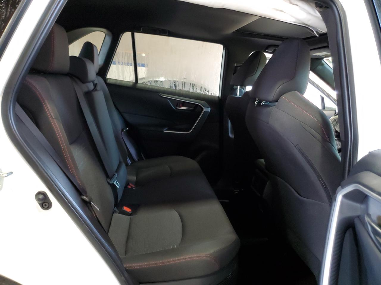 2025 Toyota Rav4 Se VIN: JTMAB3FV2SD251505 Lot: 71547165