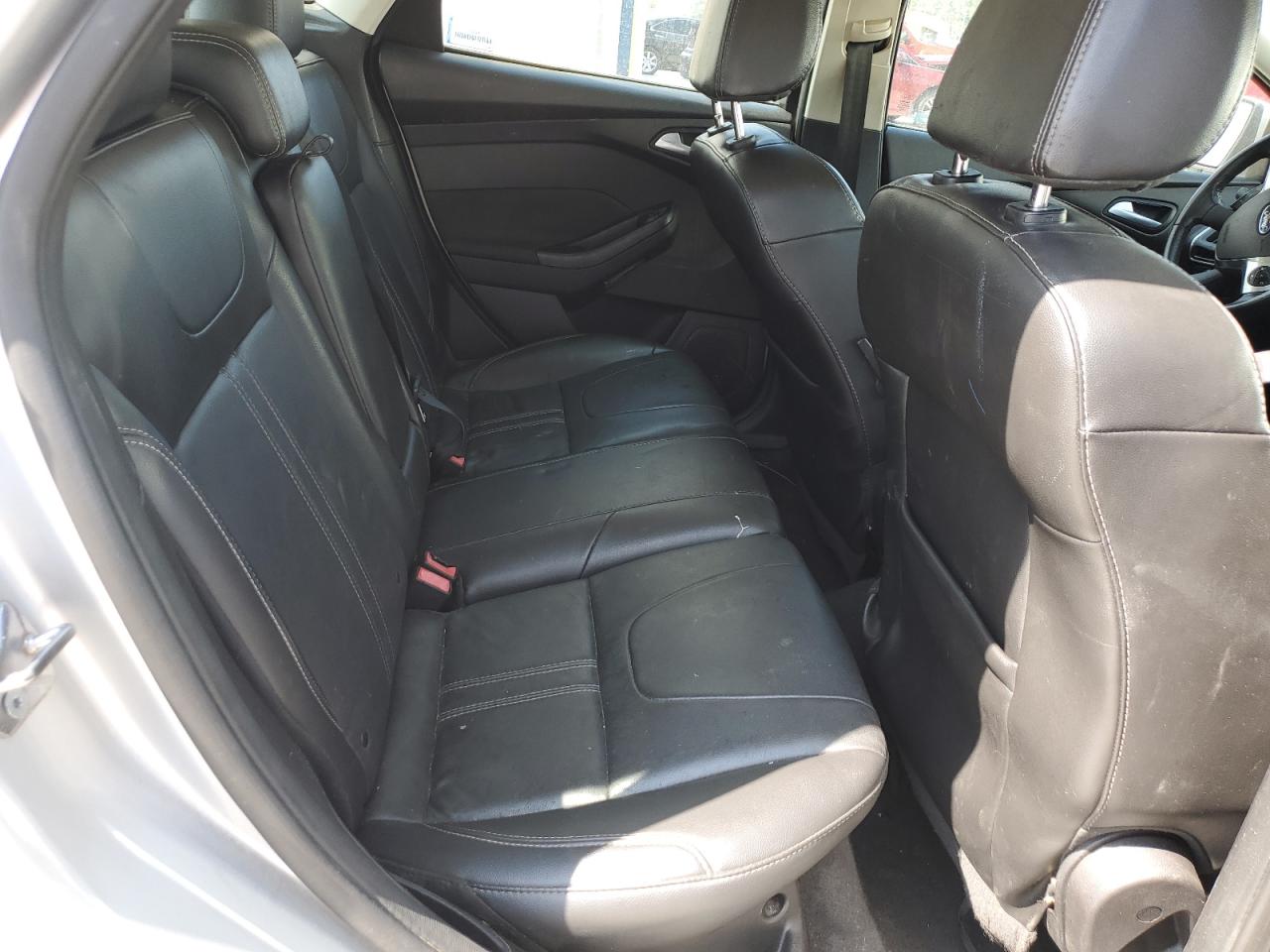 2014 Ford Focus Titanium VIN: 1FADP3N23EL463416 Lot: 71263625