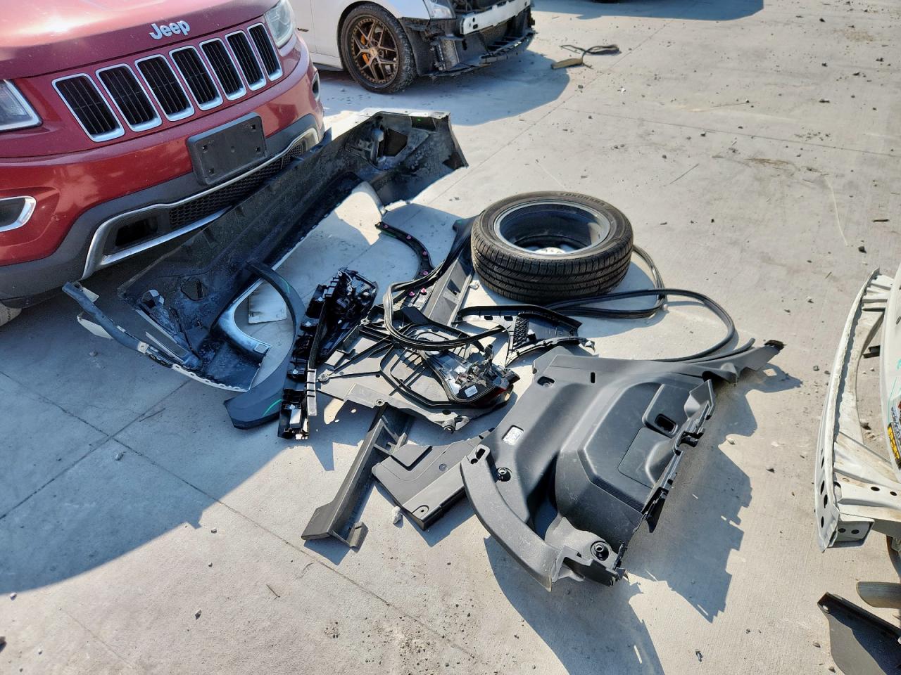 2024 Subaru Crosstrek Sport VIN: 4S4GUHF68R3768698 Lot: 81011005