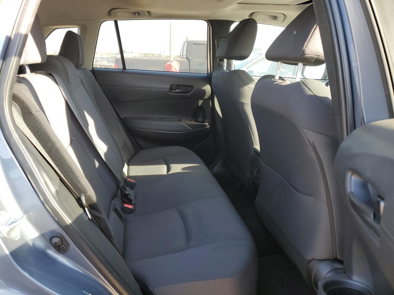 2022 Toyota Corolla Cross Le VIN: 7MUBAABG4NV025628 Lot: 71487435