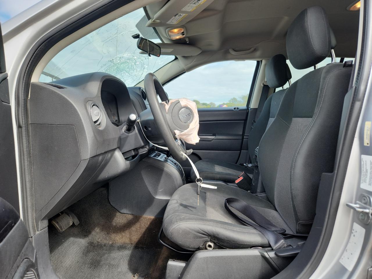 2014 Jeep Compass Sport VIN: 1C4NJDBB2ED506115 Lot: 80167395