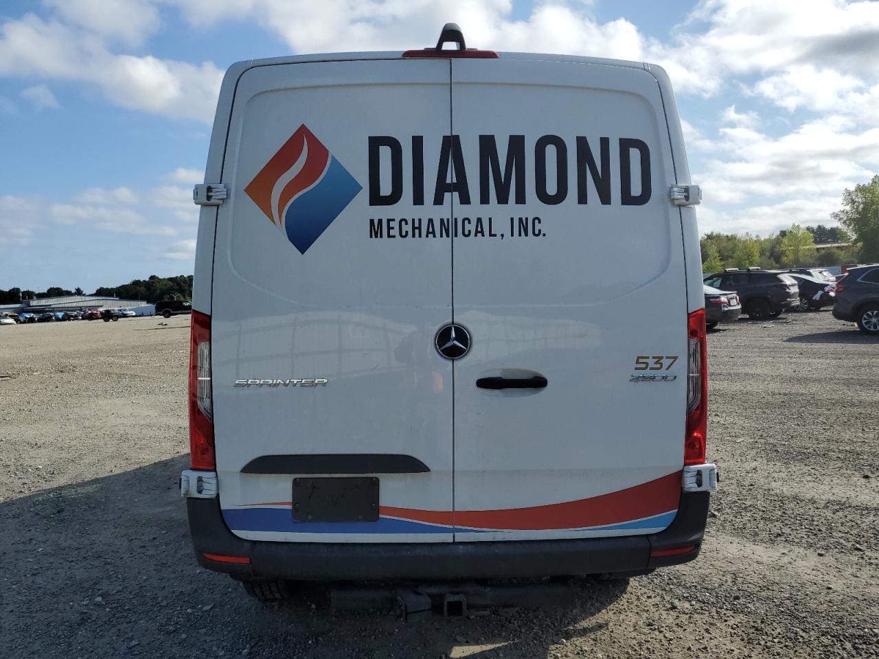 2024 Mercedes-Benz Sprinter 2500 VIN: W1Y4KBHYXRT185697 Lot: 71625945