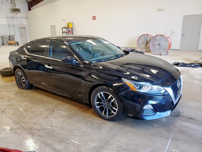  NISSAN ALTIMA 2019 Черный