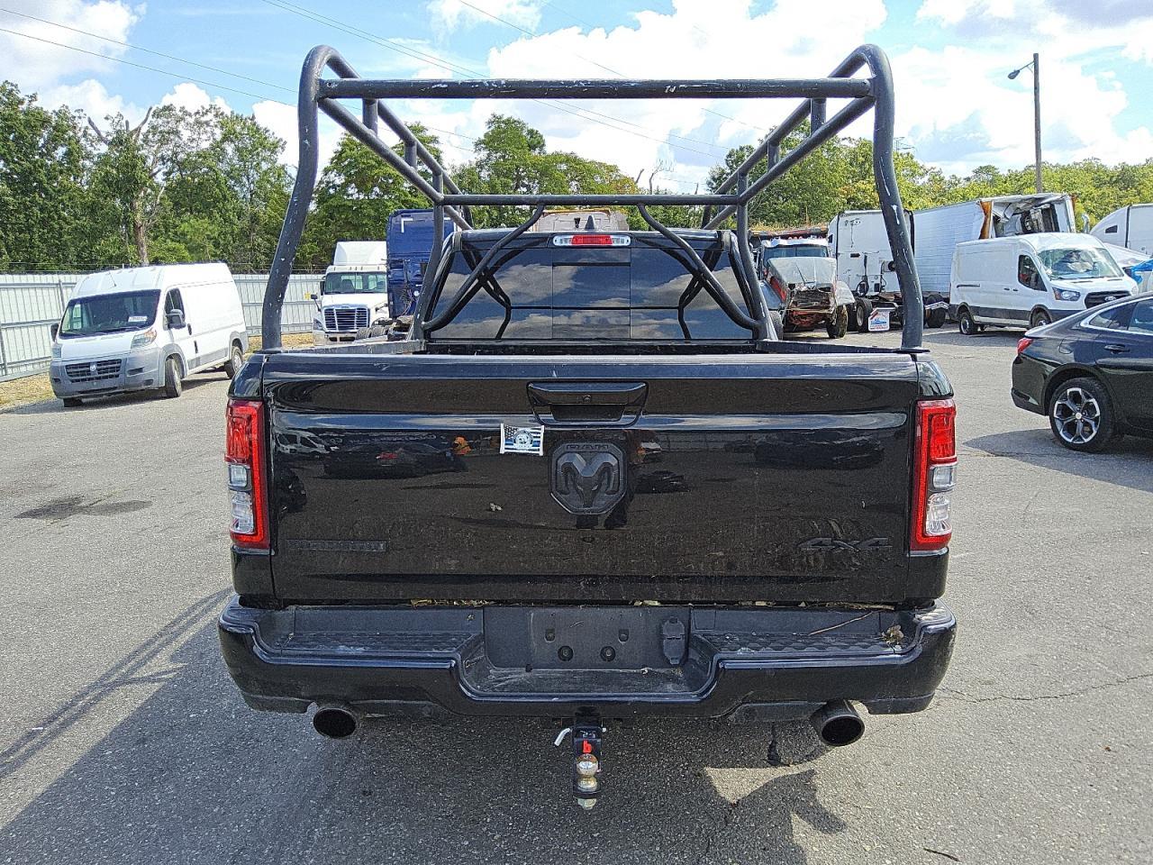 2022 Ram 1500 Big Horn/Lone Star VIN: 1C6SRFBTXNN163586 Lot: 70999555