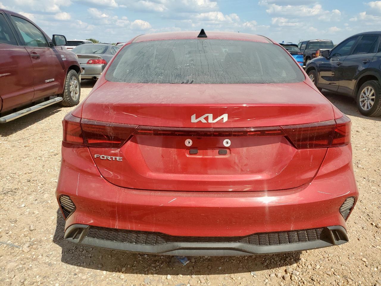 2024 Kia Forte Lx VIN: 3KPF24AD5RE704518 Lot: 81078115