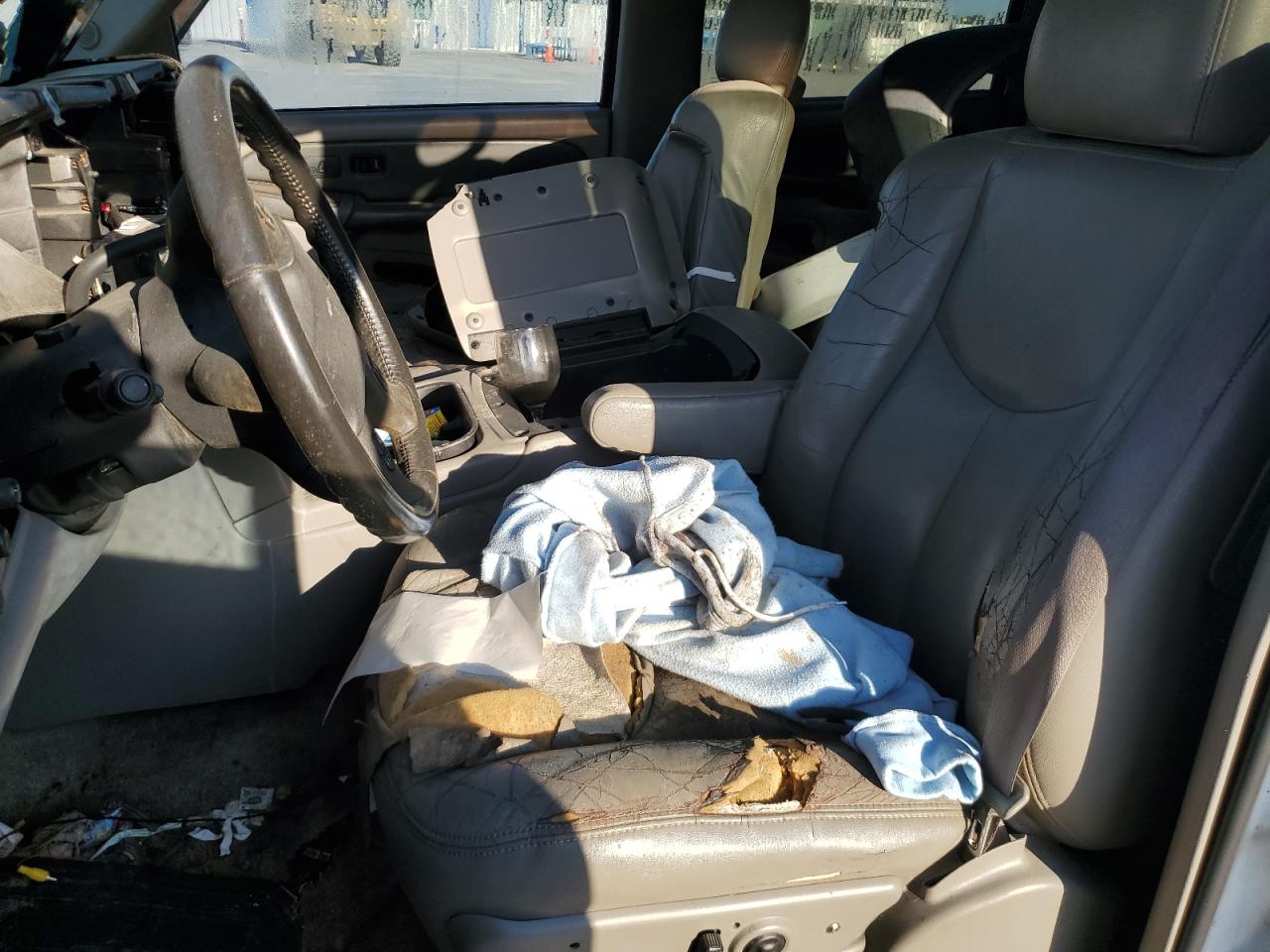 2003 GMC Yukon Xl C1500 VIN: 1GKEC16Z83J110225 Lot: 80571995