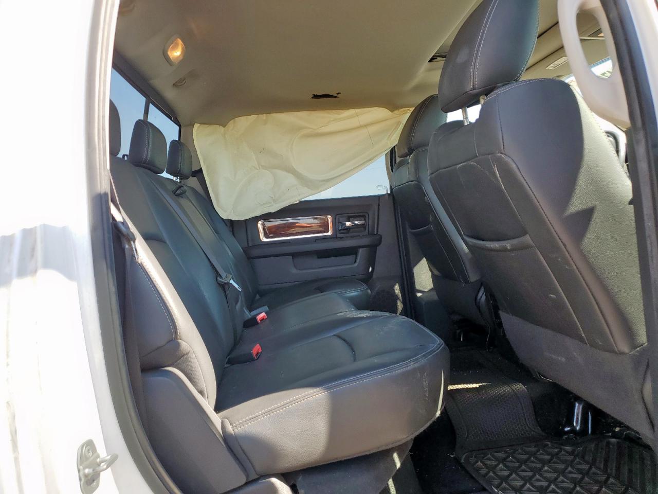 2010 Dodge Ram 1500 VIN: 1D7RB1CT2AS160261 Lot: 71247995