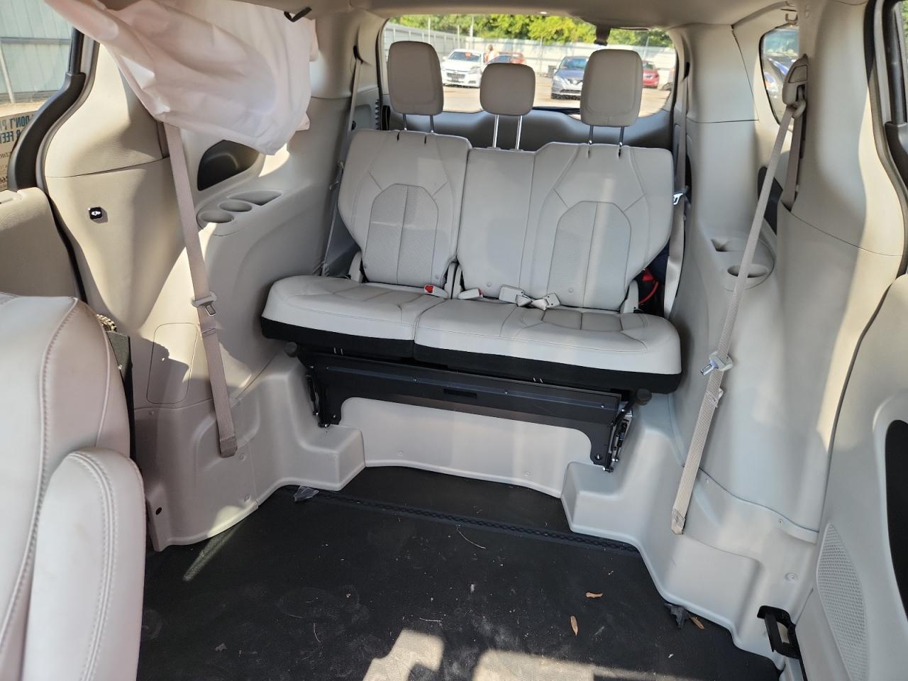 2021 Chrysler Voyager Lxi VIN: 2C4RC1DGXMR558221 Lot: 71544405