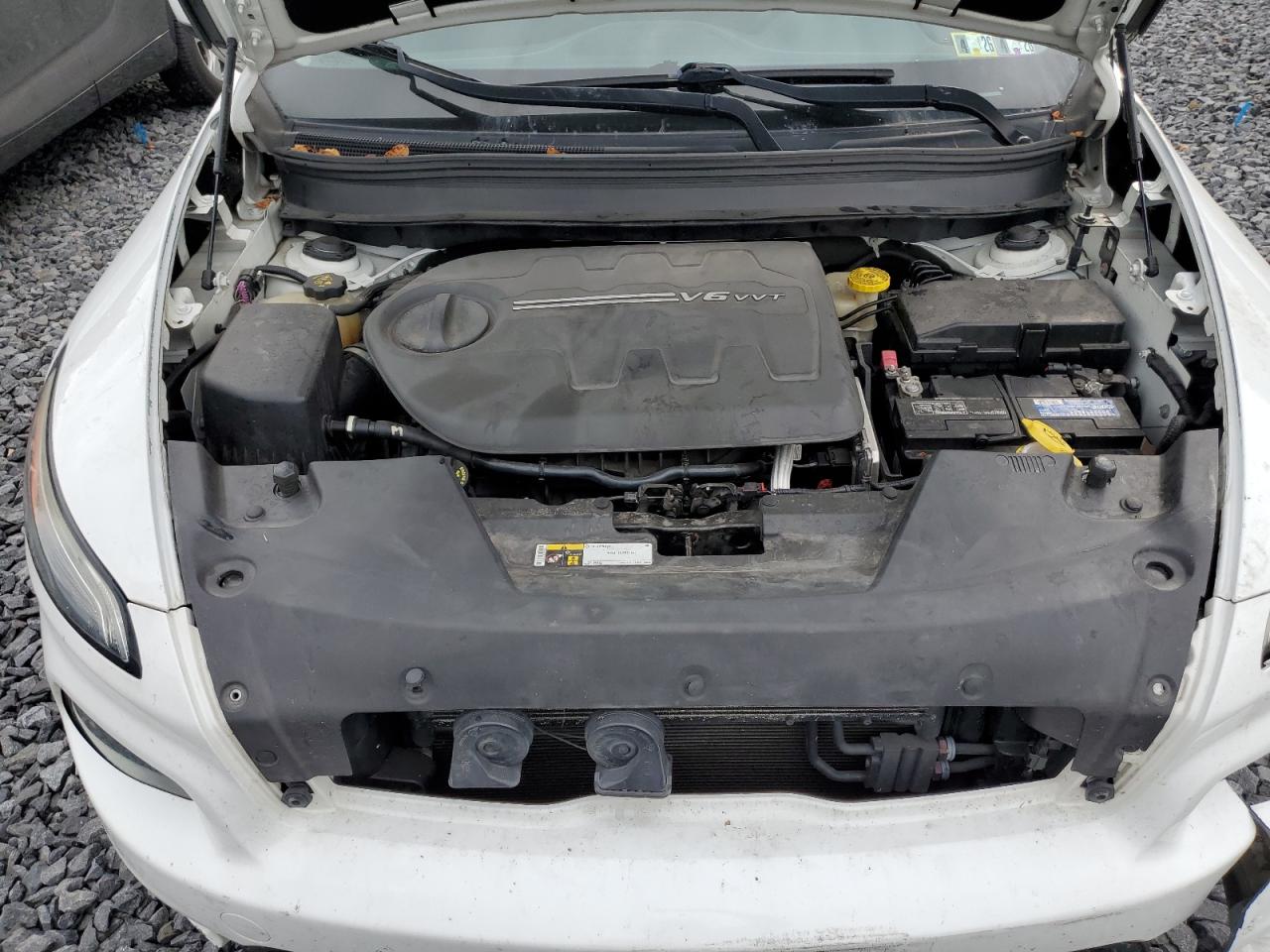 2015 Jeep Cherokee Latitude VIN: 1C4PJMCS7FW558370 Lot: 81584225