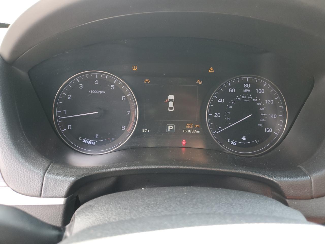 2015 Hyundai Genesis 3.8L VIN: KMHGN4JE1FU071268 Lot: 81440685