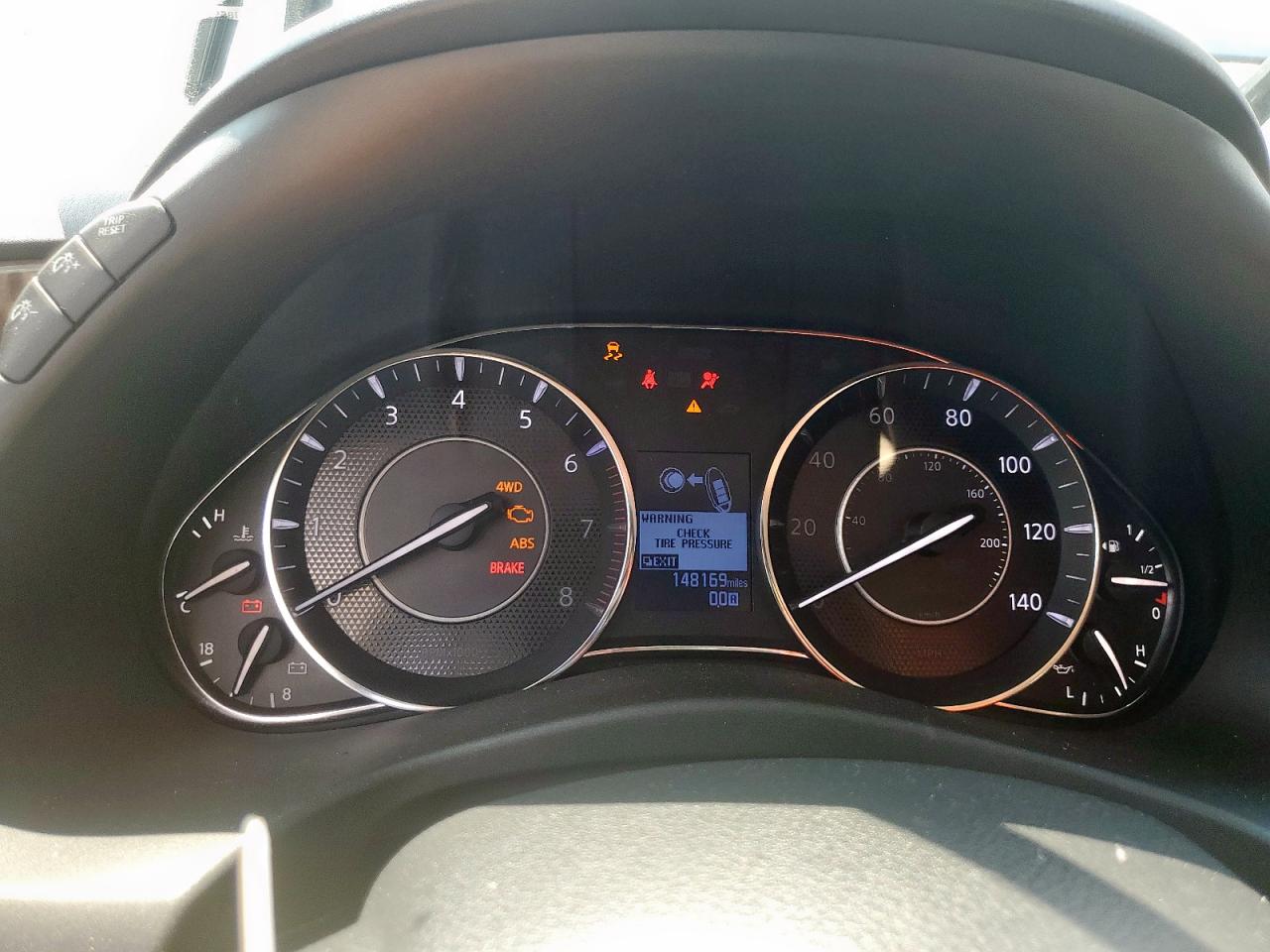 2018 Nissan Armada Sv VIN: JN8AY2NC6J9552437 Lot: 71243785