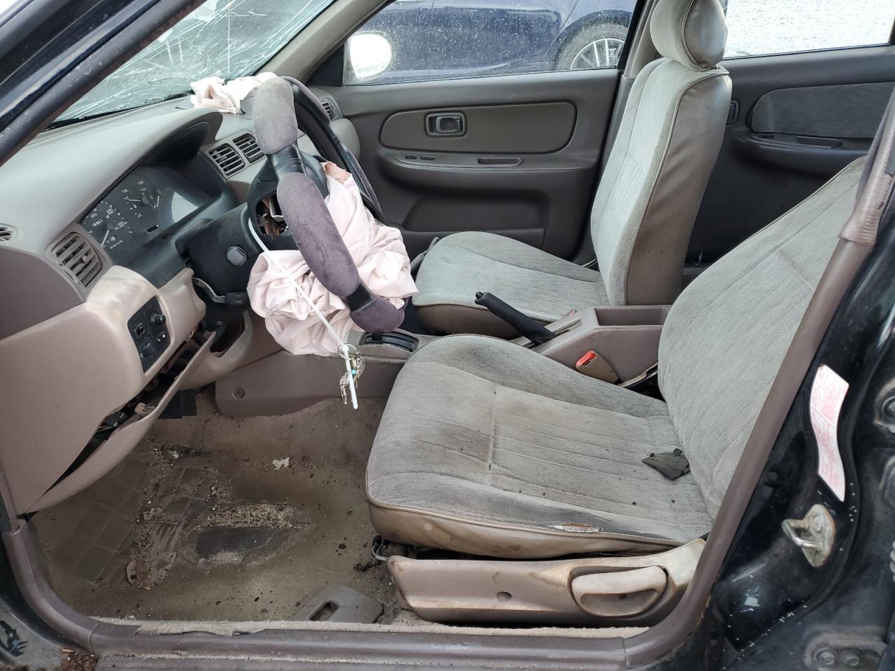 1995 Nissan Sentra Base VIN: 1N4AB41D7SC728817 Lot: 84239295